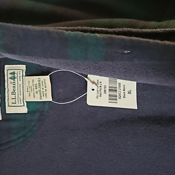 Men's Black Watch Plaid Hooded Flannel Shirt - Picture 2 of 3